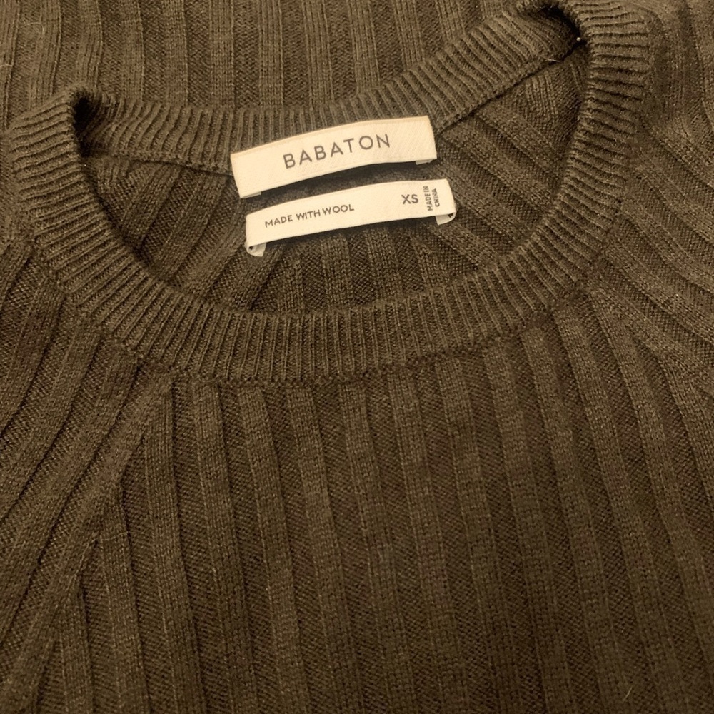 Aritzia Rib-Knit Wool Sweater in Olive Size XS - Picture 8 of 9